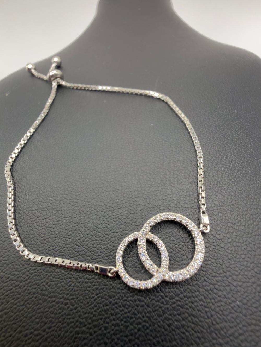 STERLING SILVER 925 PAVE CRYSTAL INTERLOCKING CIRCLES BOLO BRACELET